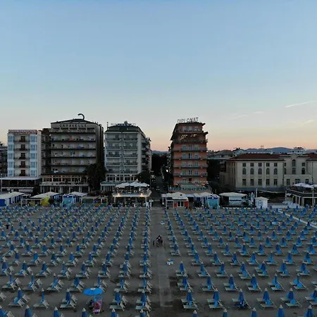 Otel Negresco Cattolica