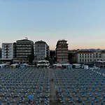 Hotel Negresco Cattolica