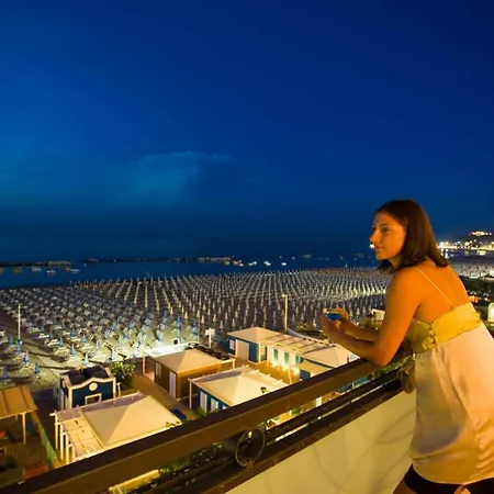 Negresco מלון קאטוליקה