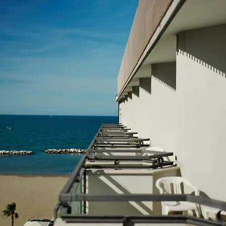 Negresco Hotel 4*