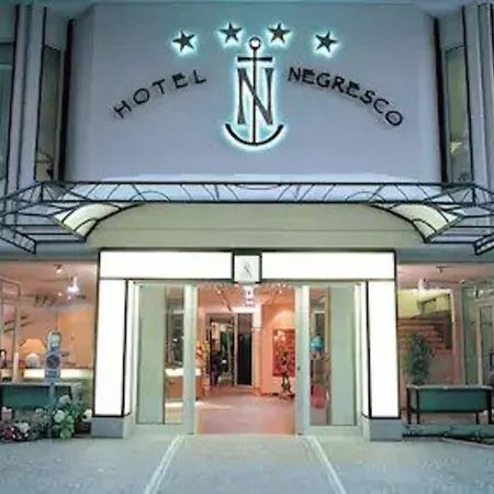 Hotel Negresco 4*