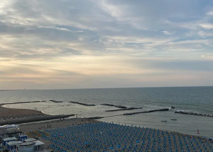 内格莱斯科酒店 4*